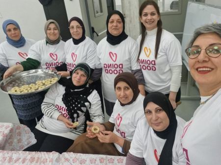 تمرير ورشة كعك العيد في الجماهيري كفر كنا 